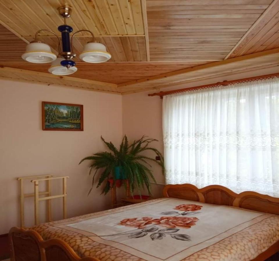 Bat'Kivska Hata Stari Kuty Luaran gambar