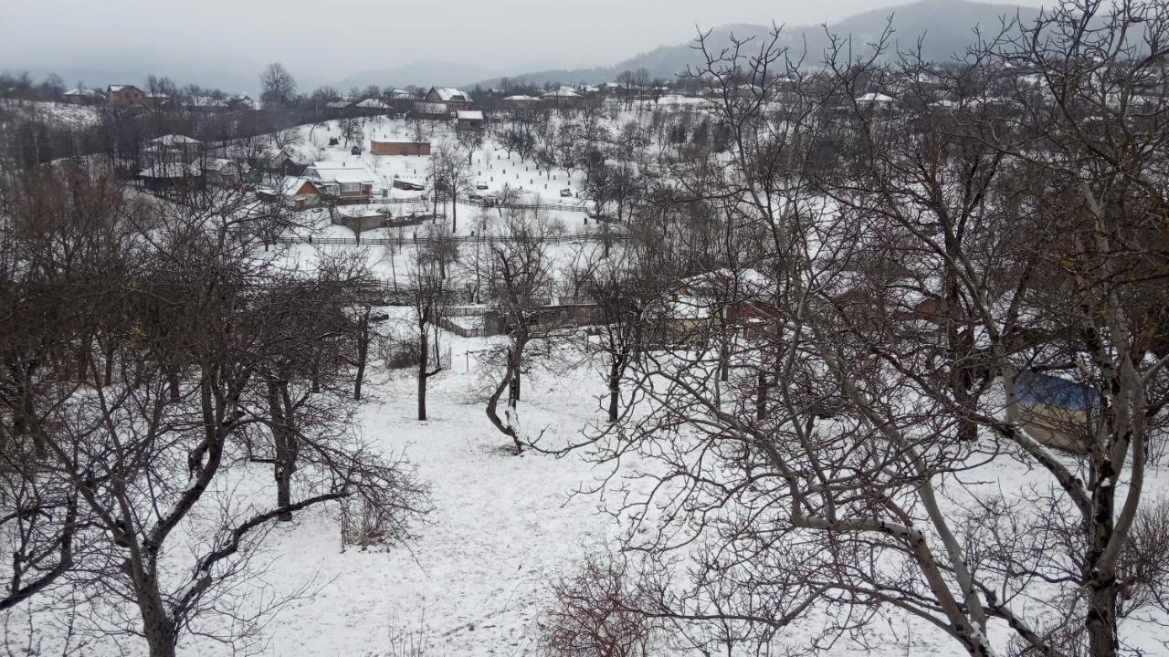 Bat'Kivska Hata Stari Kuty Luaran gambar